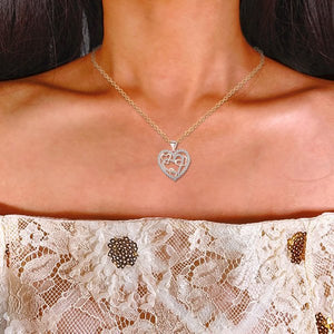 Interlocking Hearts Necklace - š©āā¤ļøāš©''Sisters of my soul & Friends of my heart''š