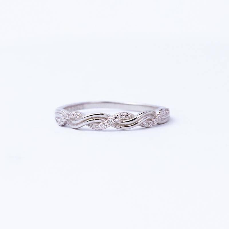 HIGH AND LOW WAVE RING