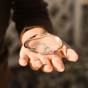 Mother and Daughter Forever Linked Together Circle Bracelet