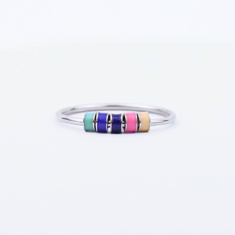 SPINNING ENAMEL FIDGET RING