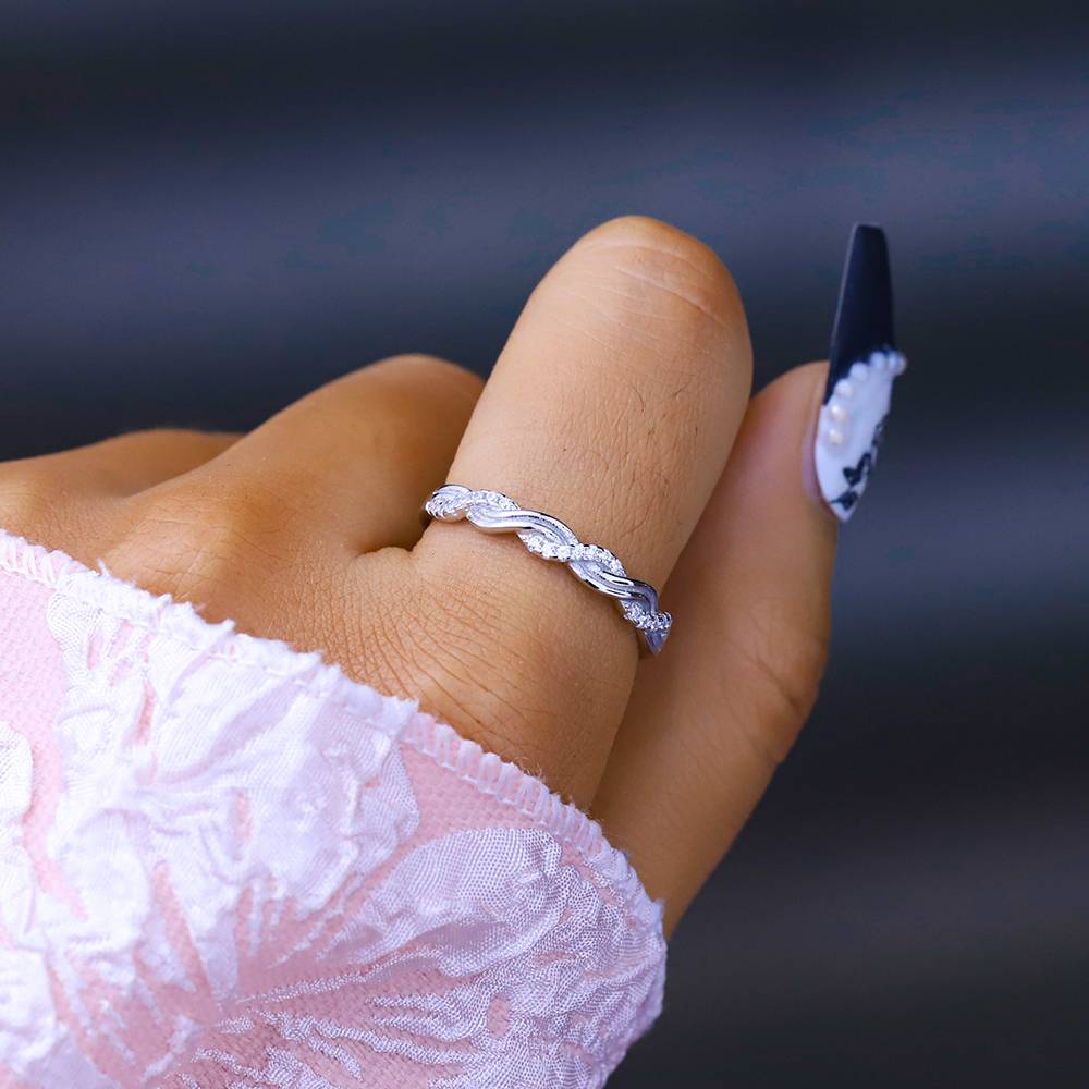 HIGH AND LOW WAVE RING