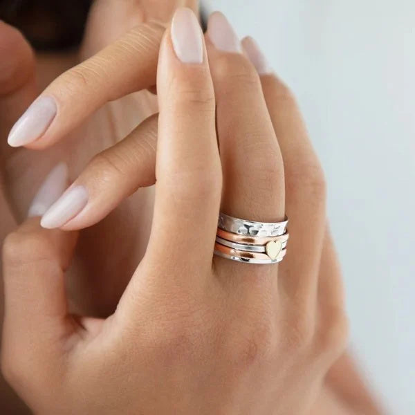 To My Bestie - I'm always right here - Spinner Heart Ring