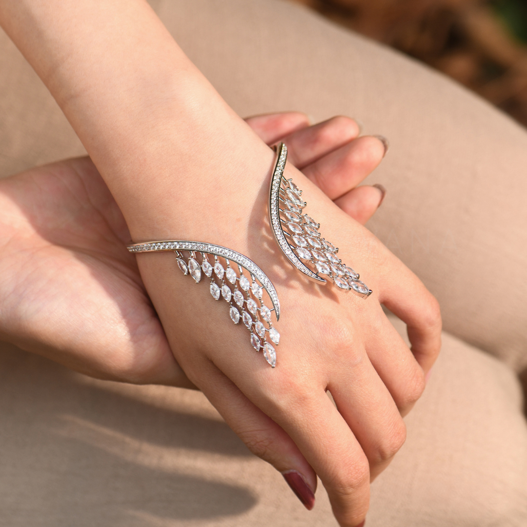 Angels Watch Over You Wings Bracelet