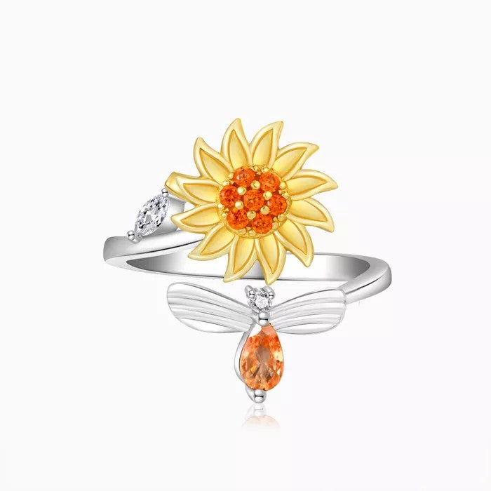 DAISY WITH PENDANT FIDGET RING