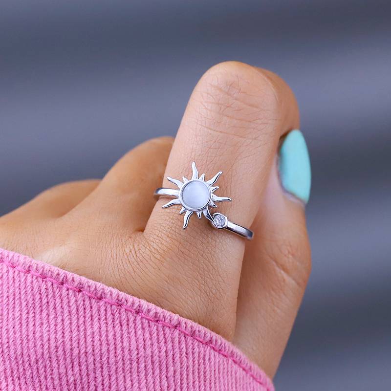 SUN FIDGET RING