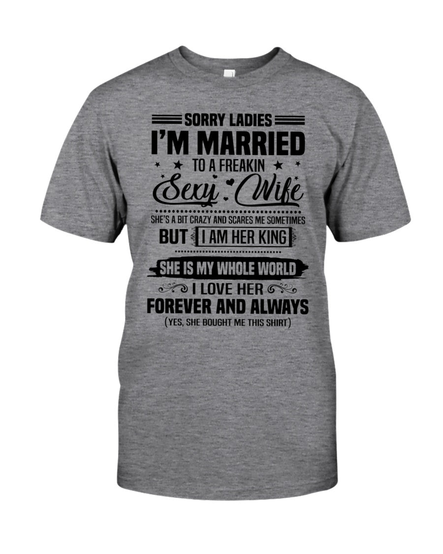 I'm Married To A Freakin Sexy Wife - Best Gift For Husband Classic T-Shirt