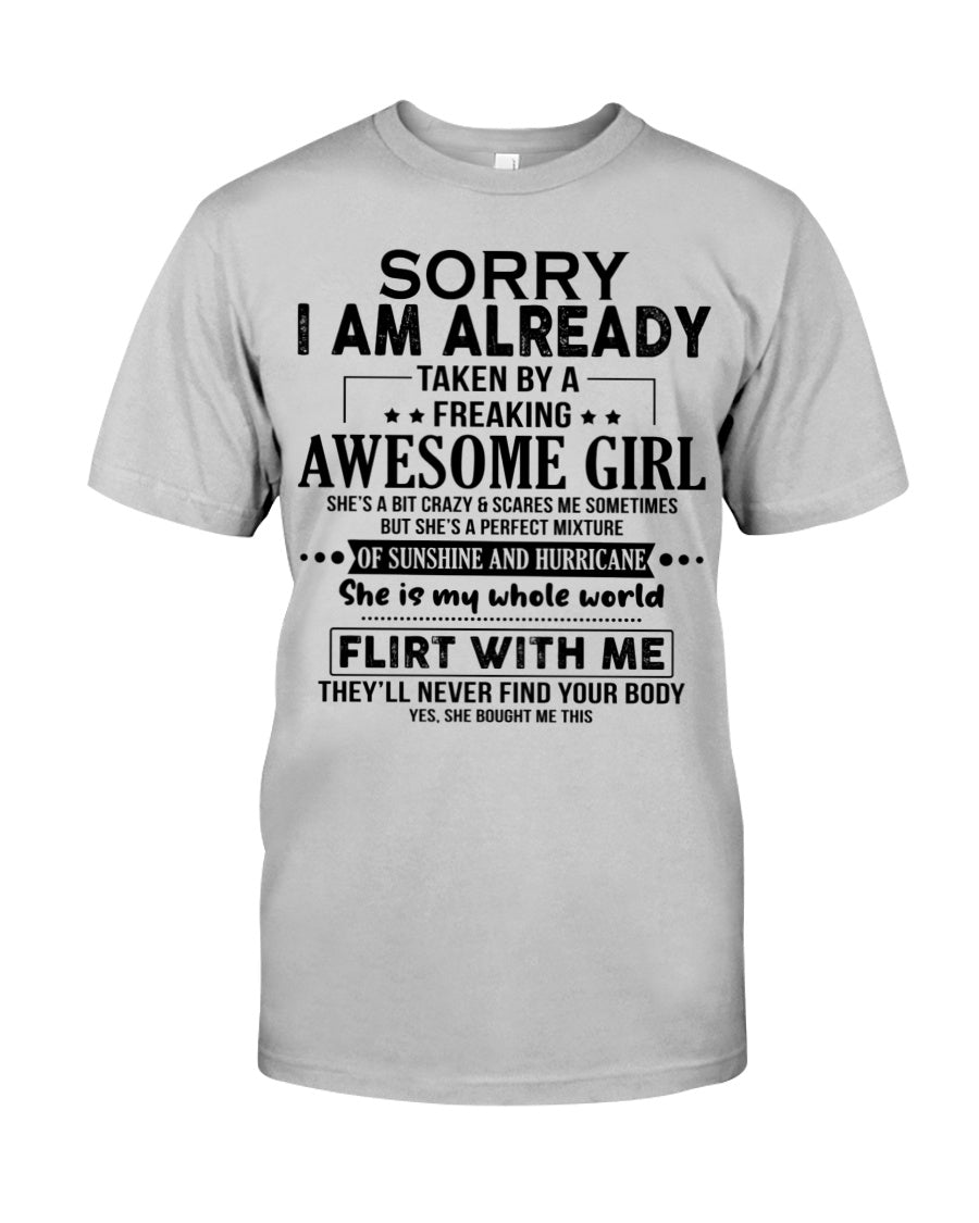 She Is My Whole World - Best Gift For Husband Classic T-Shirt