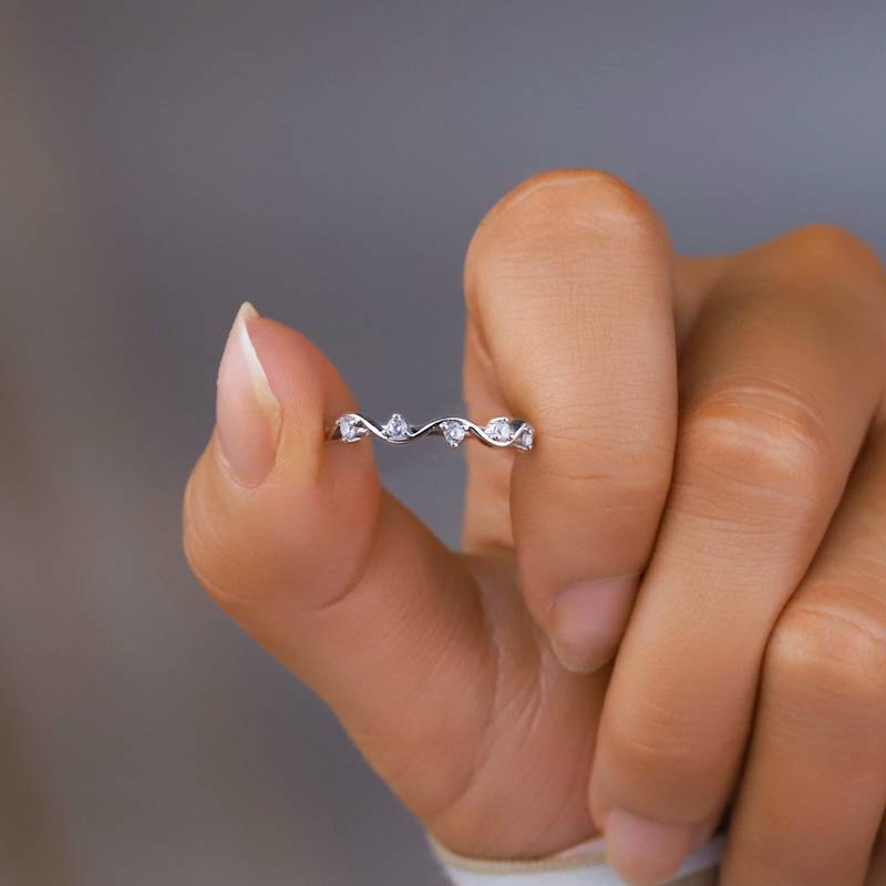 HIGHS AND LOWS WAVE RING