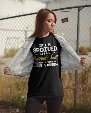 He Treats Me Like A Queen - Lovely Gift For Boyfriend Classic T-Shirt